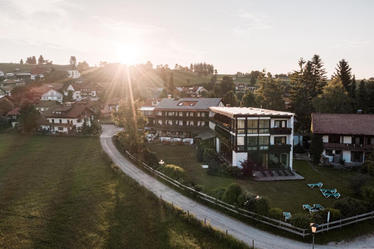 Mittelburg Wellnesshotel Oy-Mittelberg Exterior foto